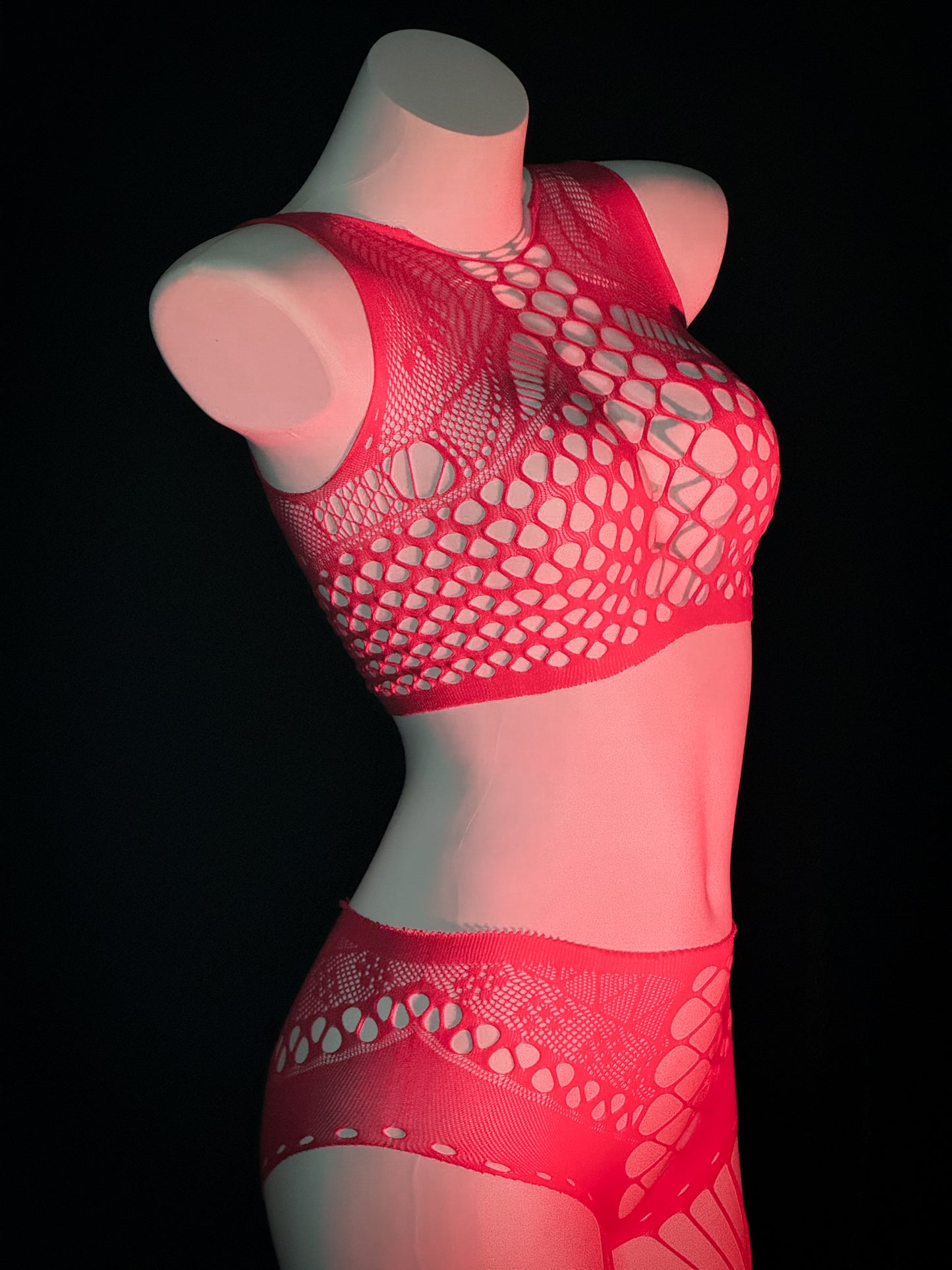 Crimson Mesh