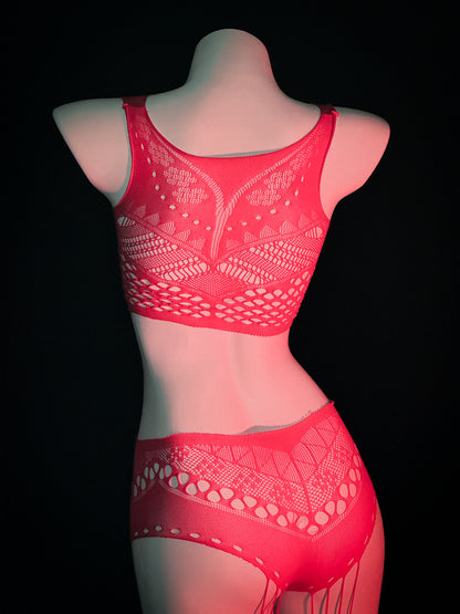 Crimson Mesh